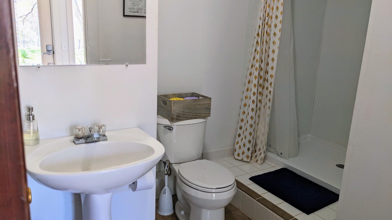 Photo of Bathroom in Simmonsville