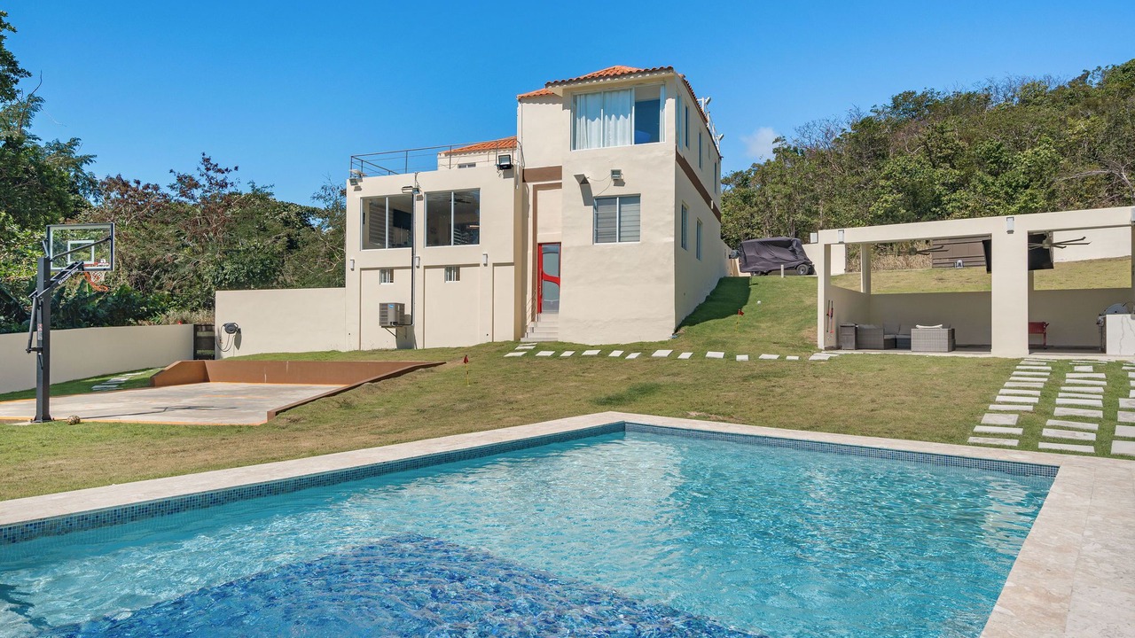Photo of Outdoor in Candelero Abajo