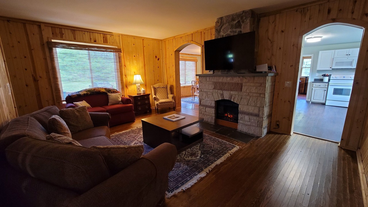 Photo of Livingroom in Antes Fort