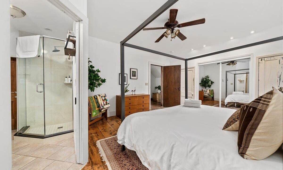 Photo of Bedroom in Picton