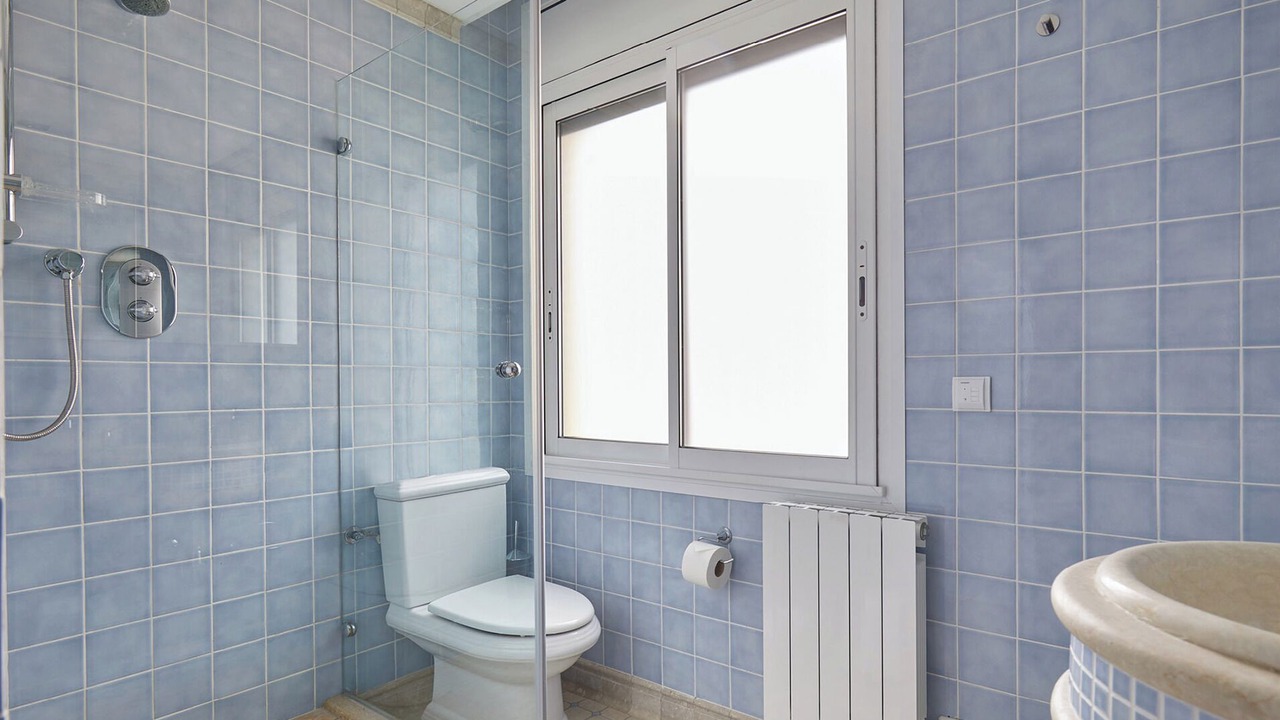 Photo of Bathroom in Passeig Maritim