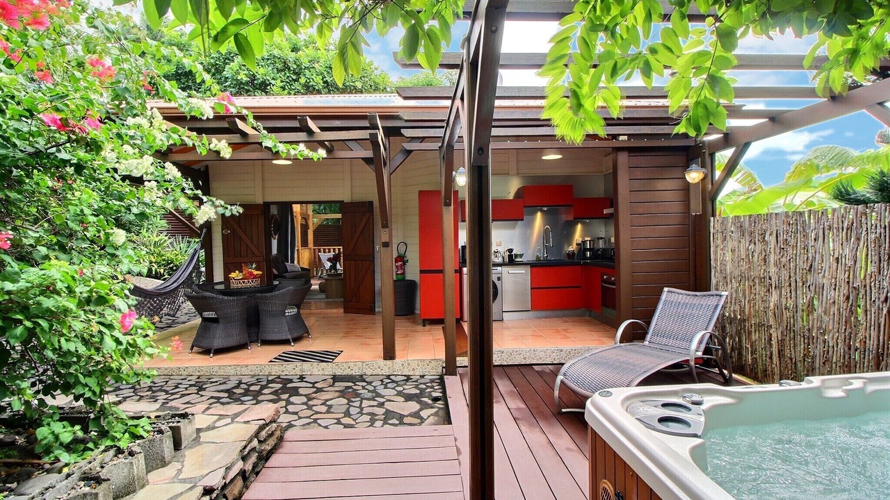 Photo of Patio Balcony in Vieux-Habitants