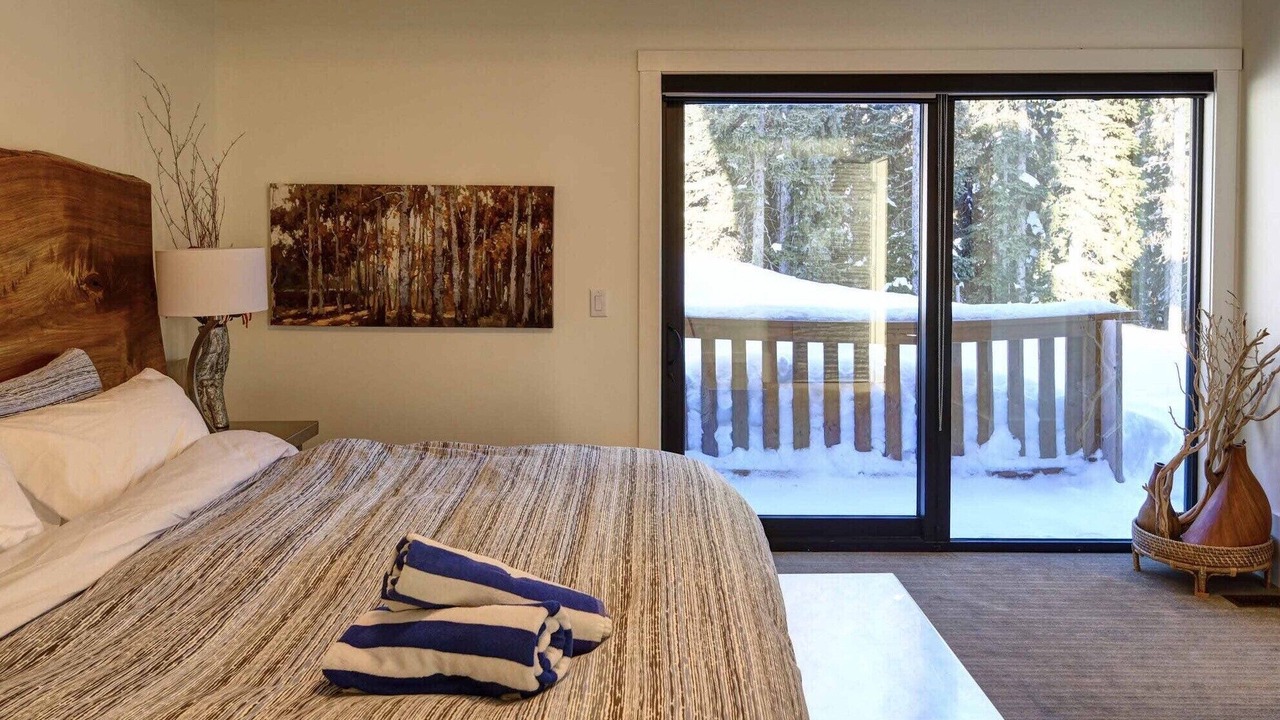 Photo of Bedroom in The Edge