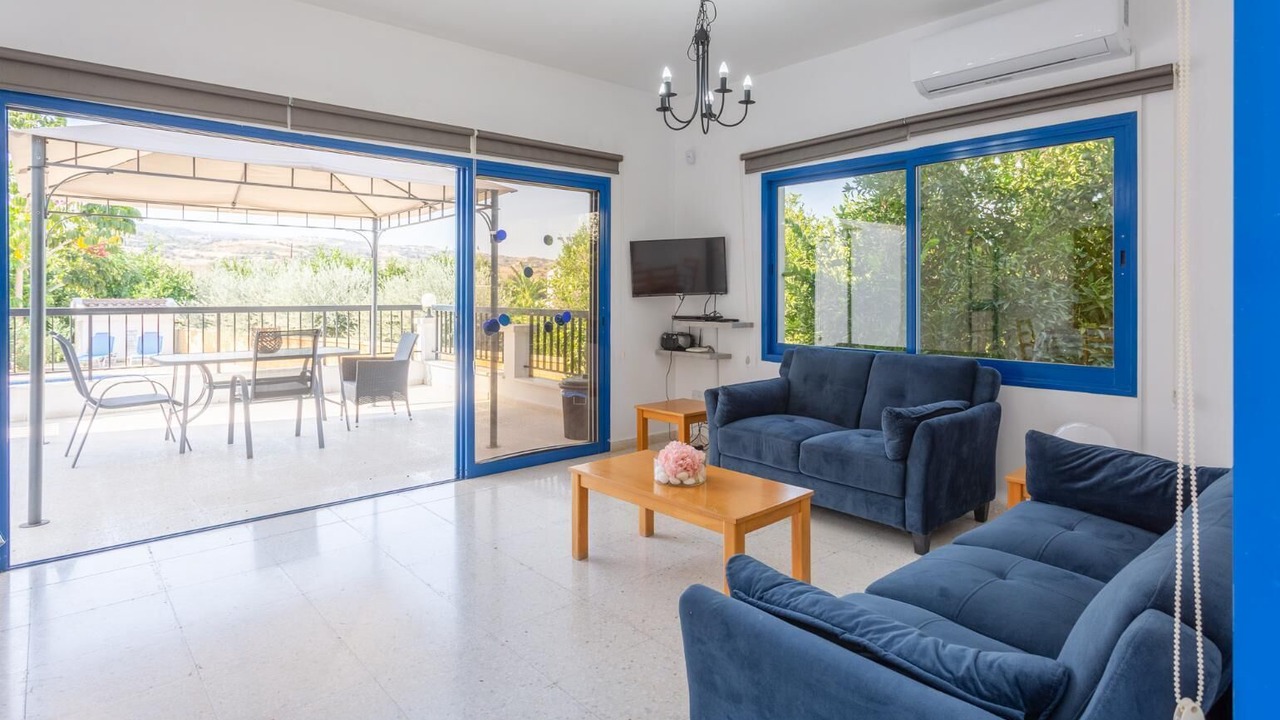 Photo of Bedroom in Polis