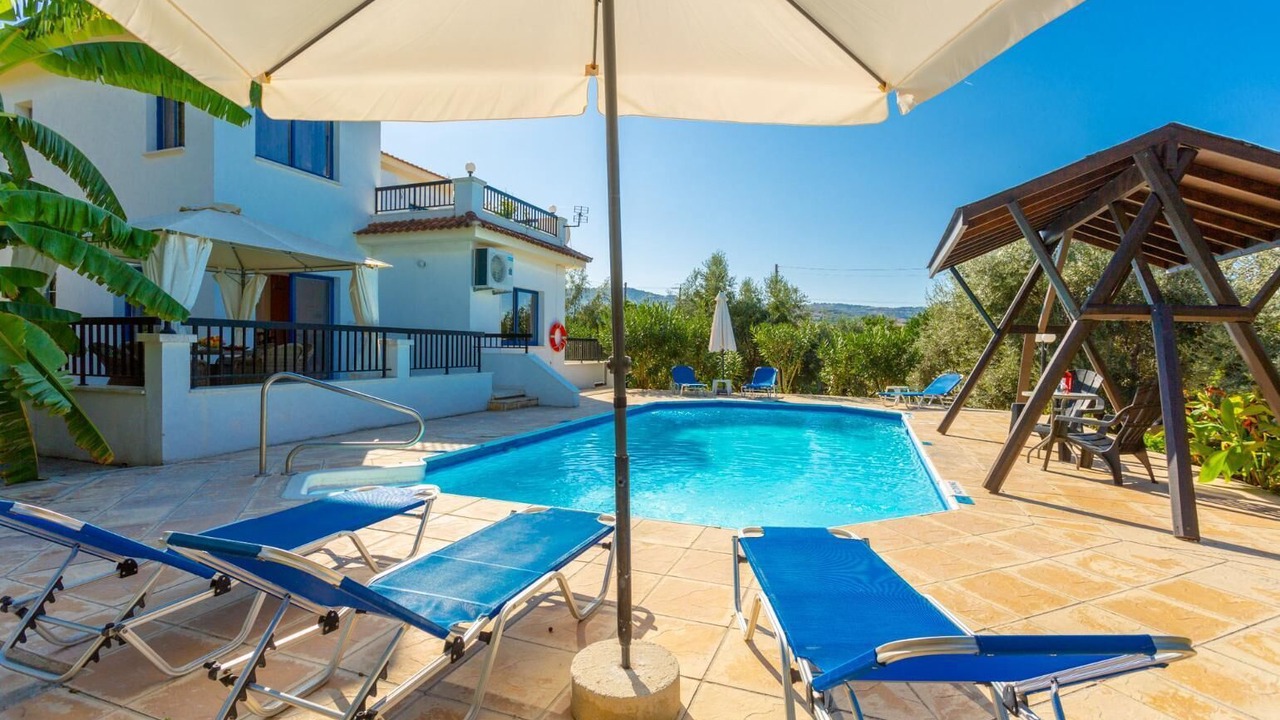 Photo of Outdoor in Polis