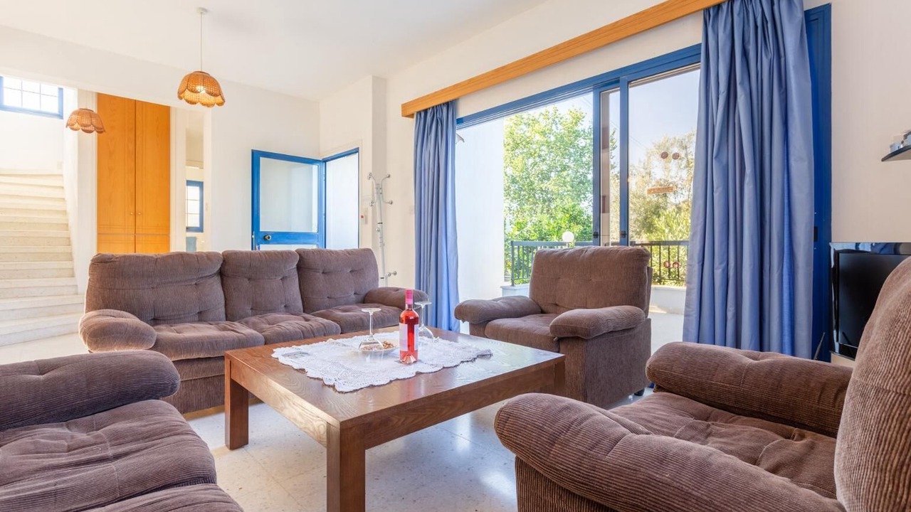 Photo of Bedroom in Polis