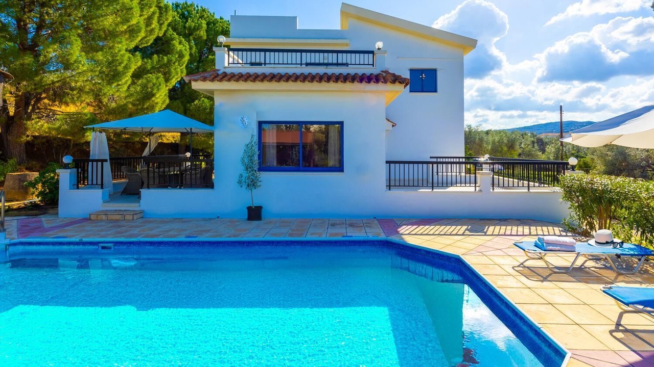 Photo of Outdoor in Polis