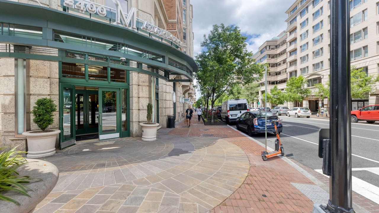 Photo of Outdoor in West End