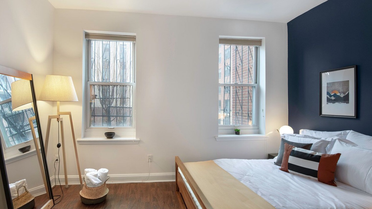 Photo of Bedroom in Dupont Circle