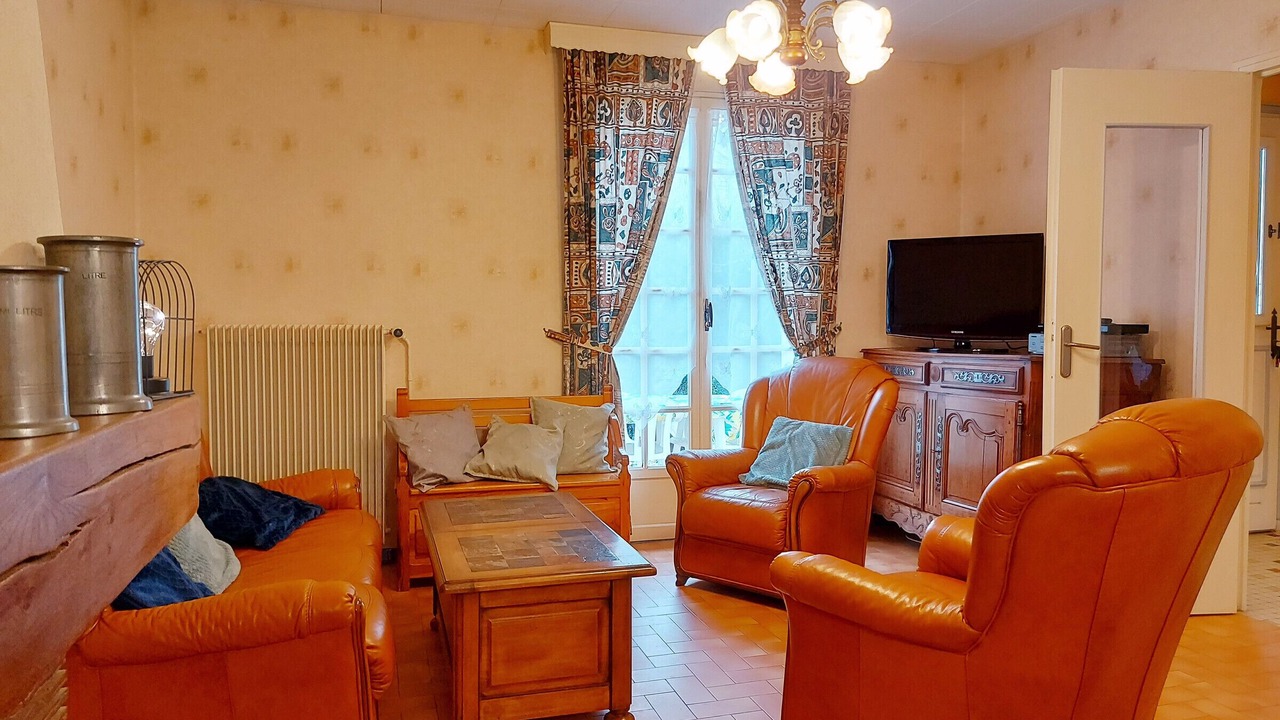 Photo of Livingroom in Vicheres