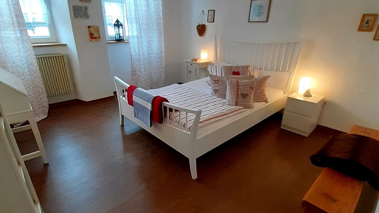 Photo of Bedroom in Udler