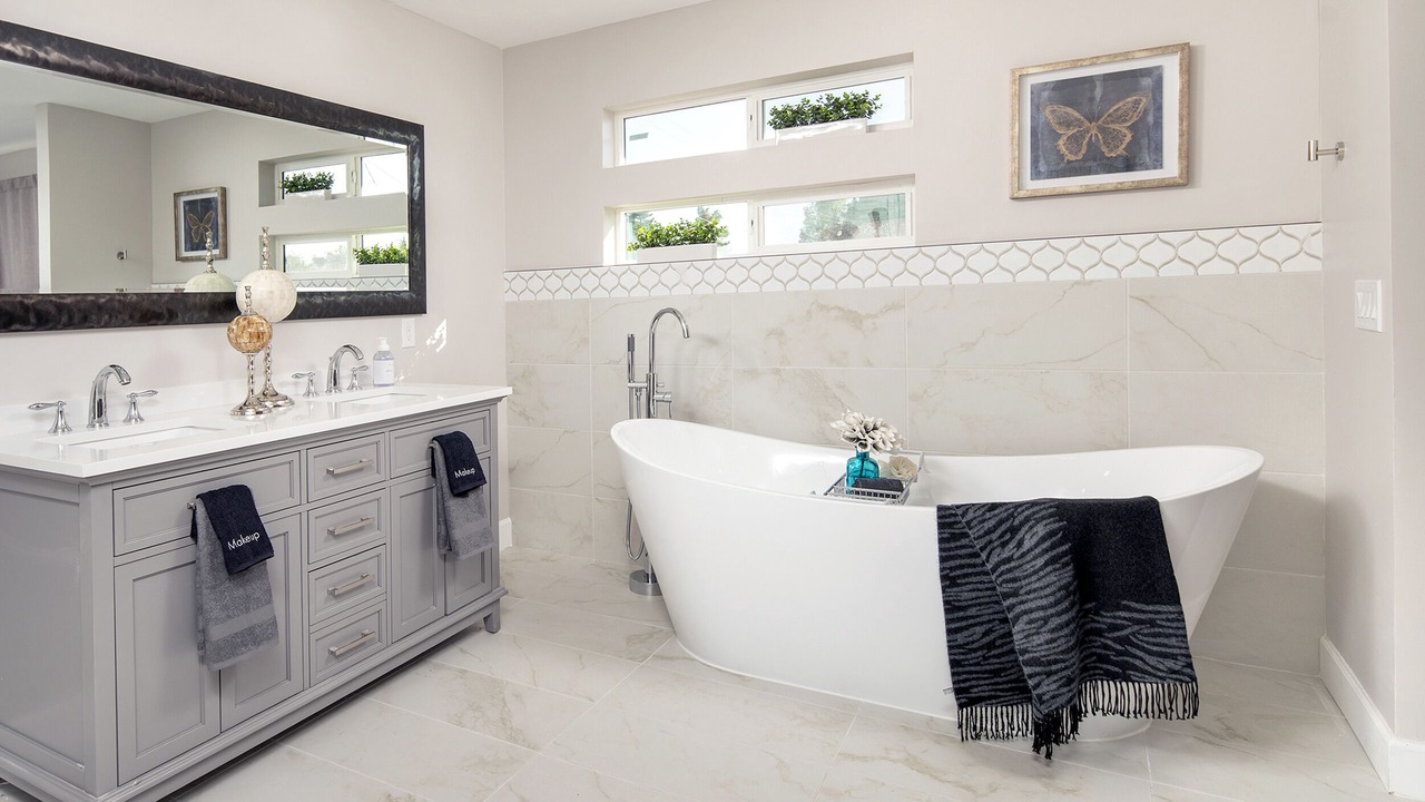 Photo of Bathroom in Scottsdale Estates Fifteen