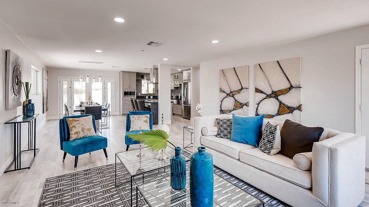 Photo of Livingroom in Scottsdale Estates Fifteen