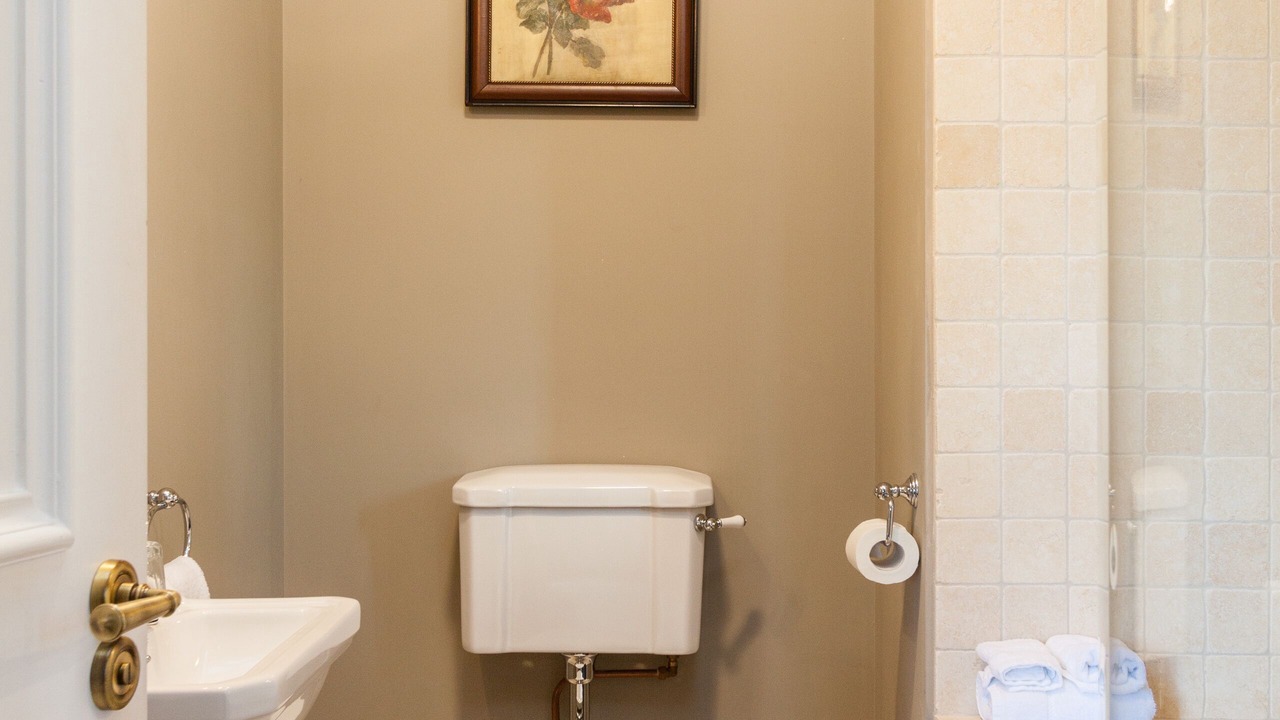 Photo of Bathroom in Templeshannon