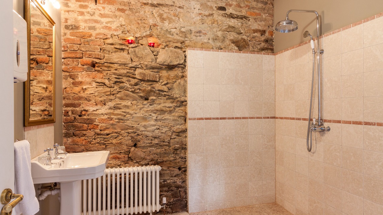 Photo of Bathroom in Templeshannon