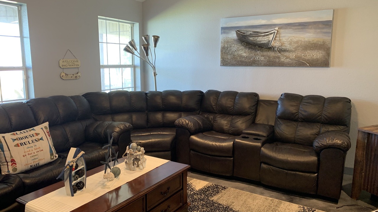 Photo of Livingroom in Log Cabin
