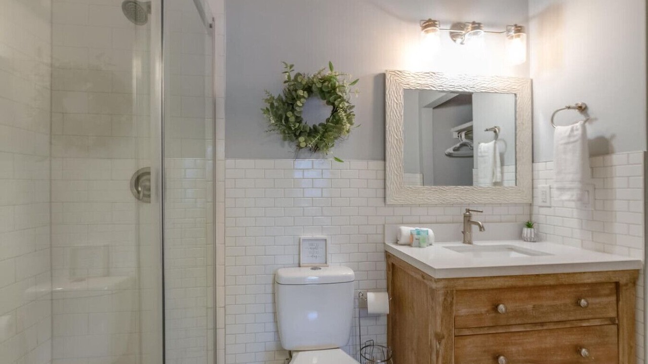 Photo of Bathroom in Woodbine