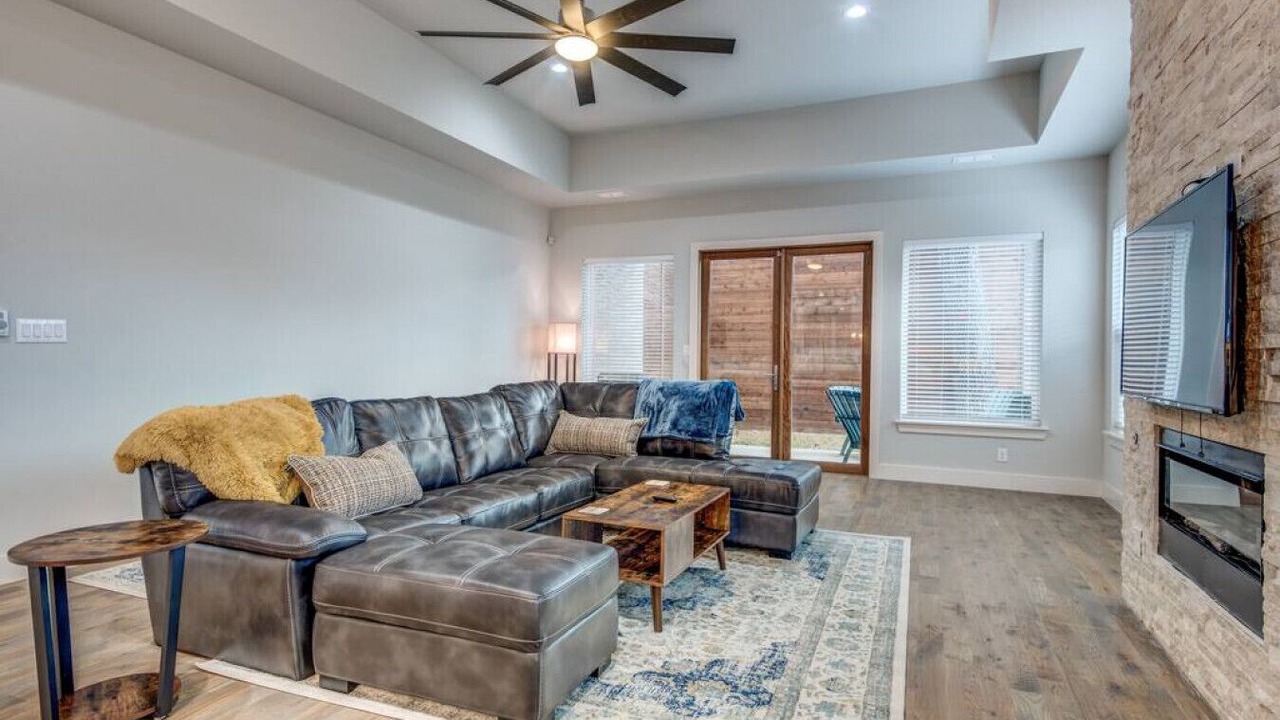 Photo of Livingroom in Old East Dallas