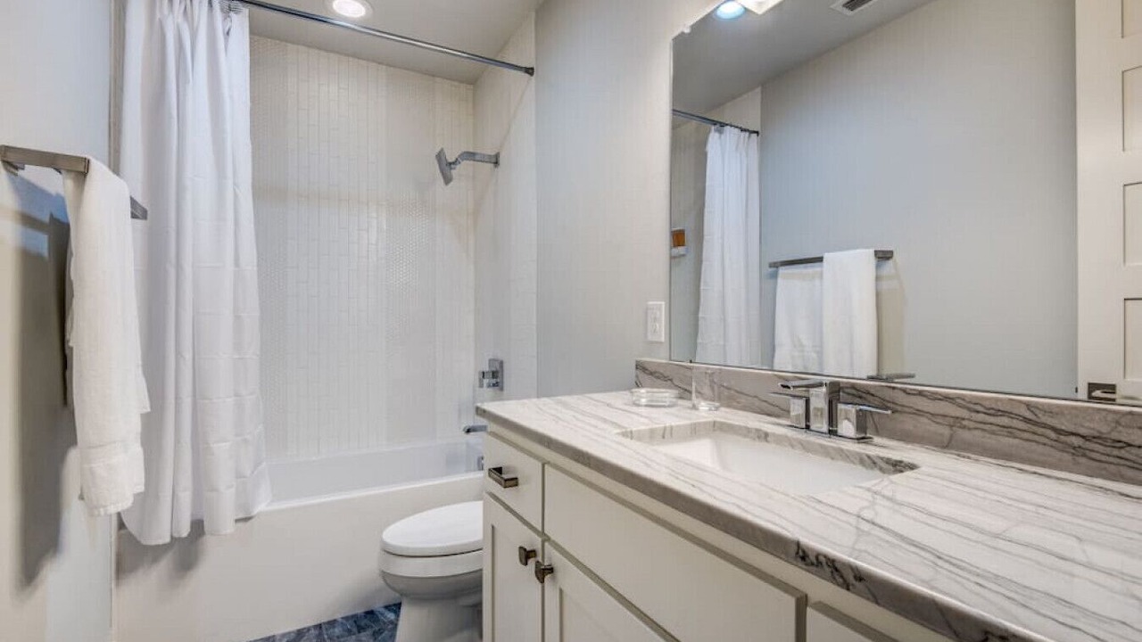 Photo of Bathroom in Old East Dallas