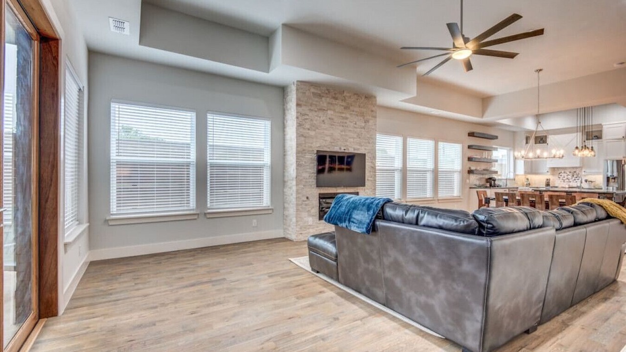 Photo of Livingroom in Old East Dallas