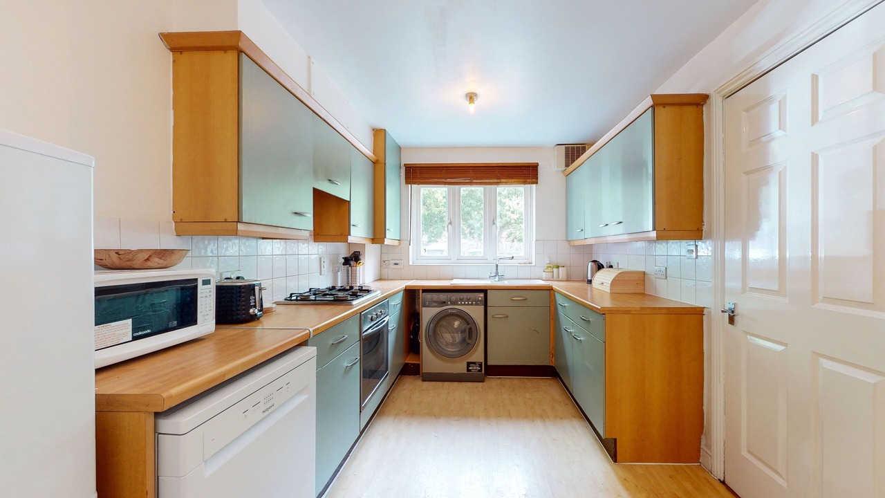 Photo of Kitchen in Evelyn
