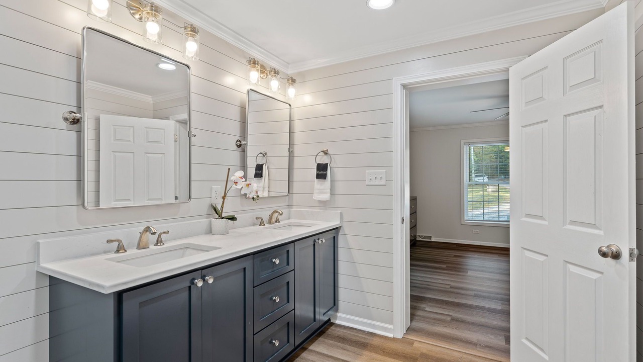 Photo of Bathroom in Terrell