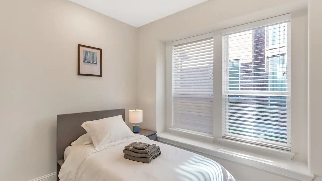Photo of Bedroom in Valley Ranch