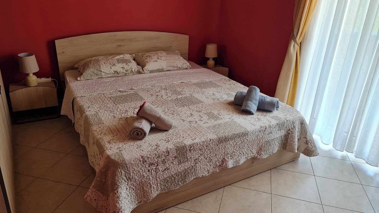 Photo of Bedroom in Drama