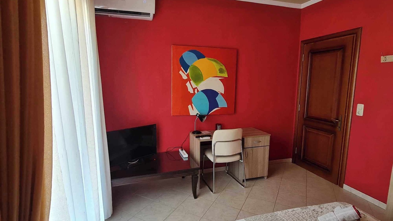 Photo of Bedroom in Drama