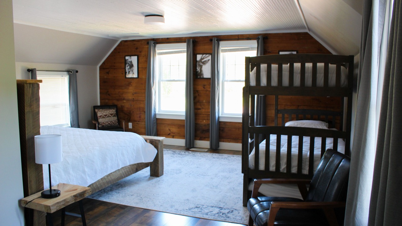 Photo of Bedroom in Atlantic Mine