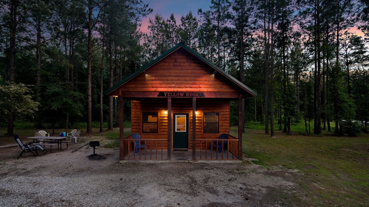 Photo of Outdoor in Golden