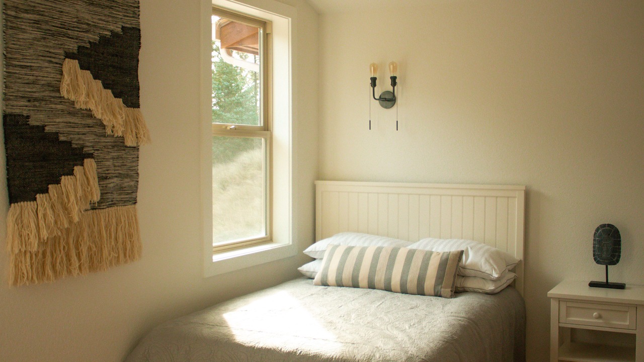 Photo of Bedroom in Pacific City