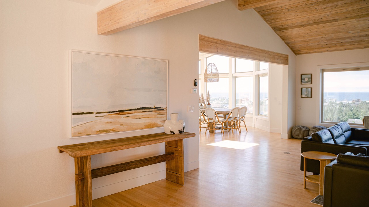 Photo of Livingroom in Pacific City