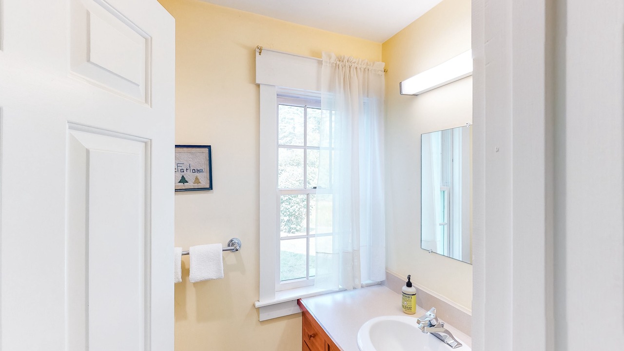 Photo of Bathroom in South Londonderry