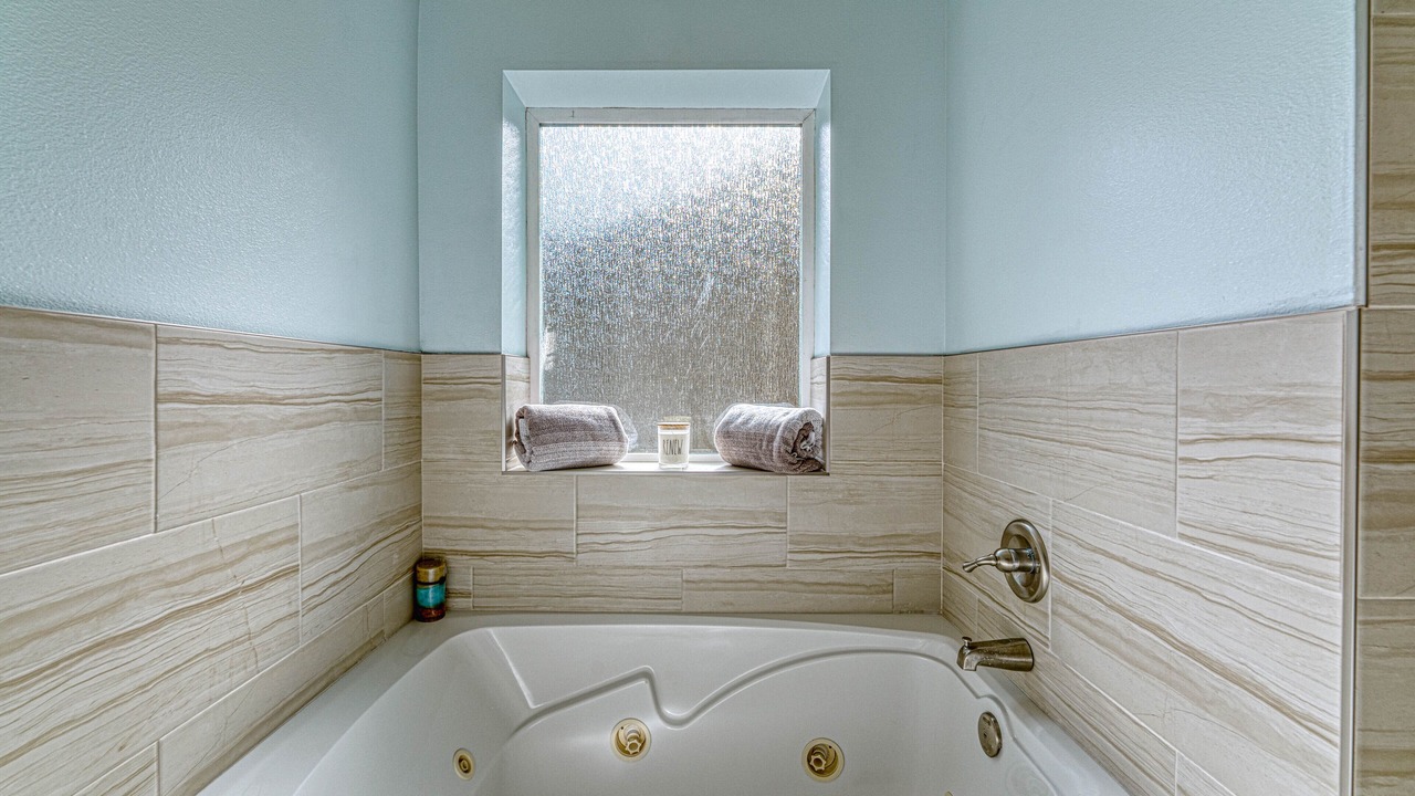 Photo of Bathroom in Gold Beach