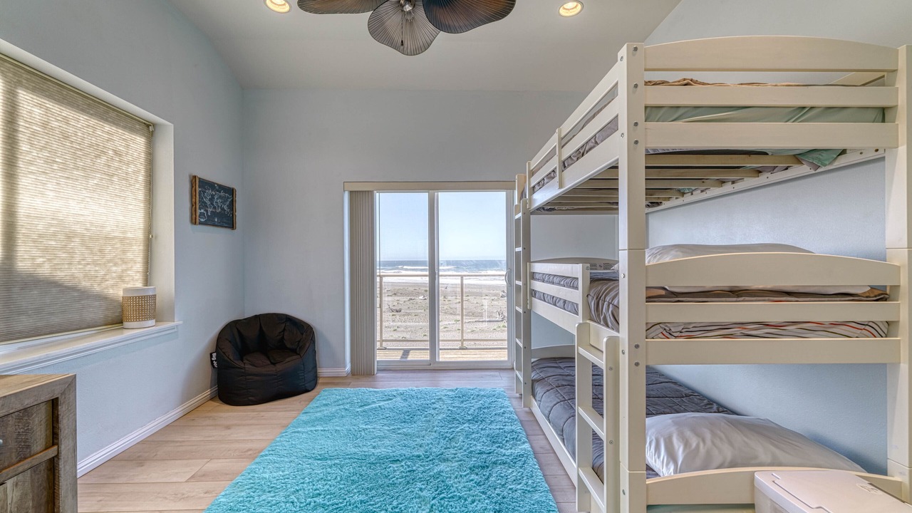 Photo of Bedroom in Gold Beach