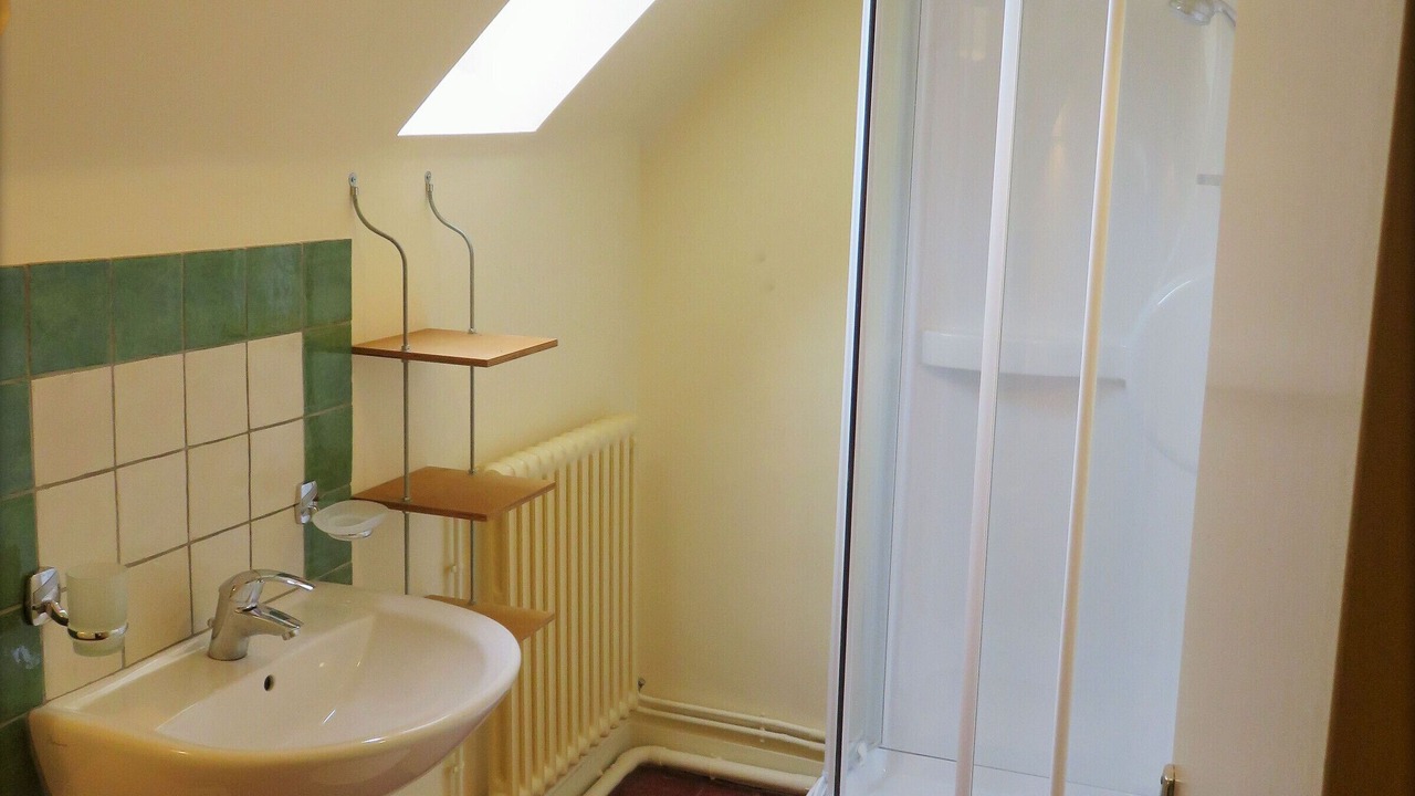 Photo of Bathroom in Montmirail