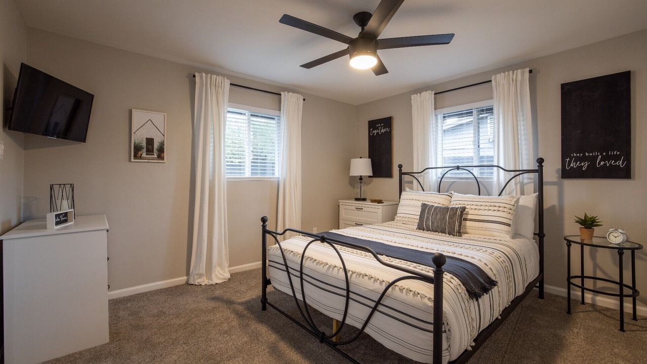 Photo of Bedroom in Arcadia Lite