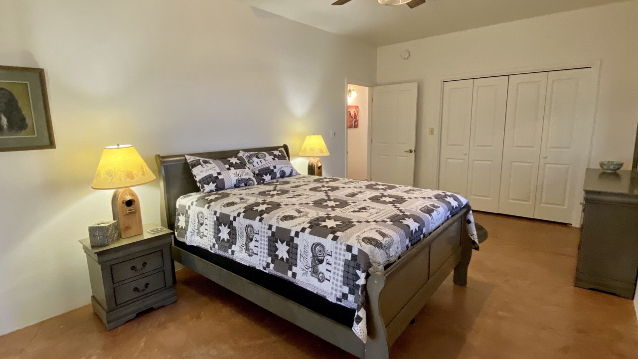 Photo of Bedroom in Elgin