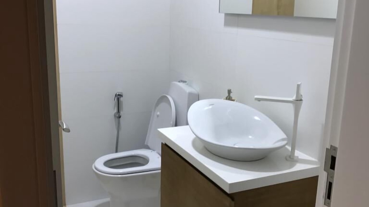 Photo of Bathroom in Al Hamra Village