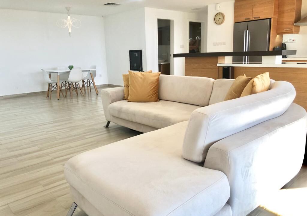 Photo of Livingroom in Al Hamra Village