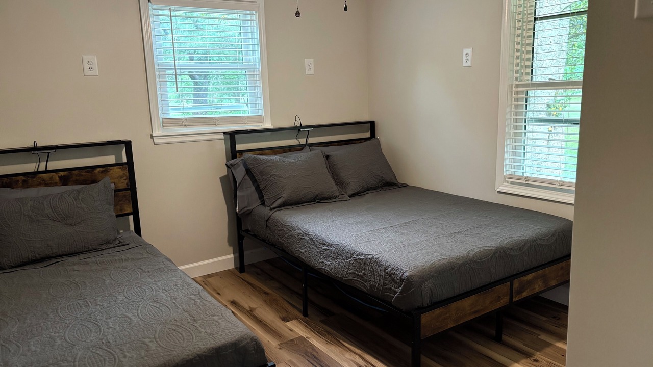 Photo of Bedroom in New River