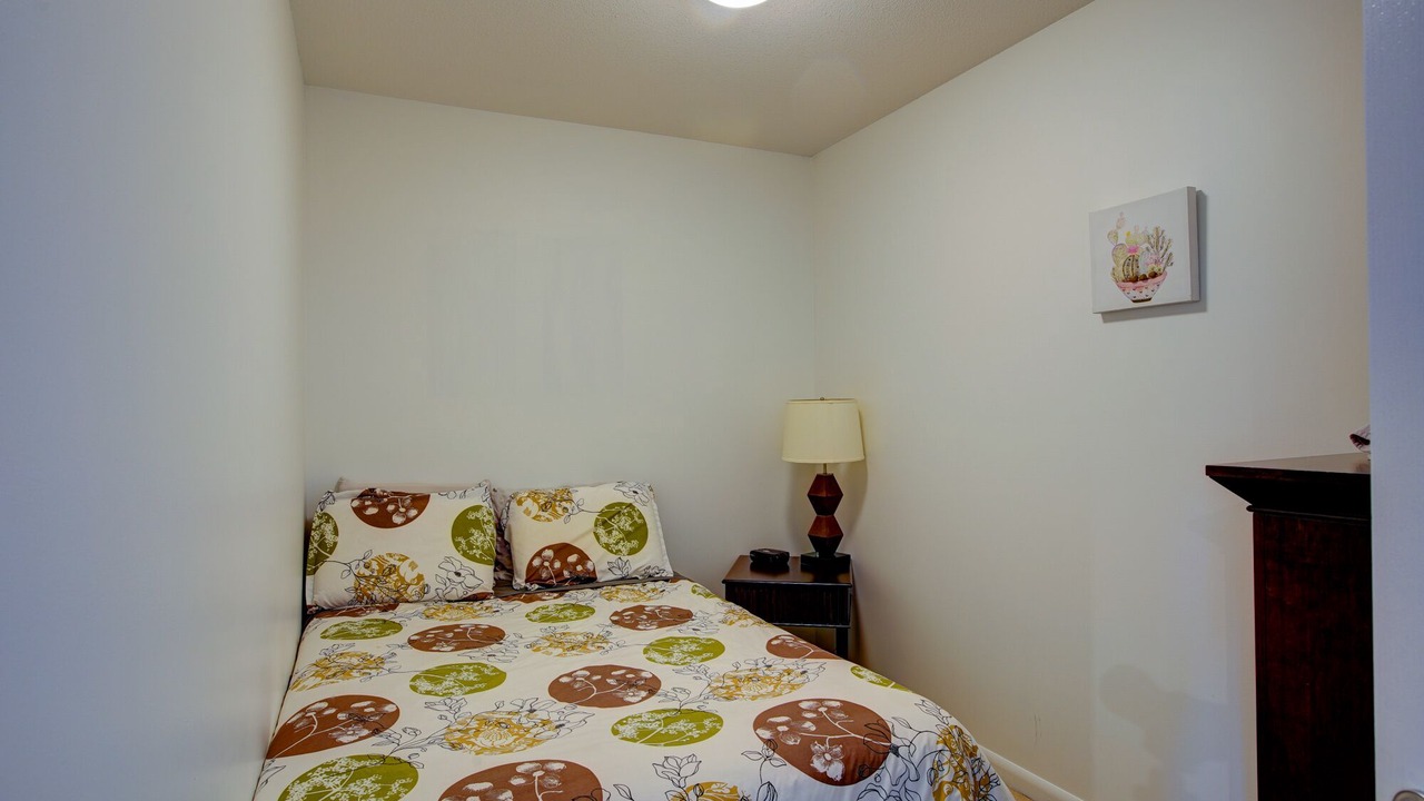 Photo of Bedroom in South Pandosy