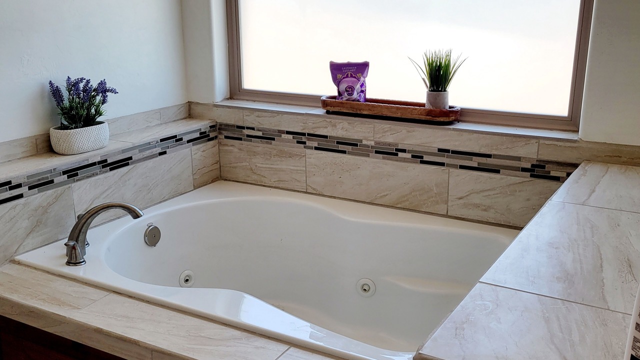 Photo of Bathroom in Elgin