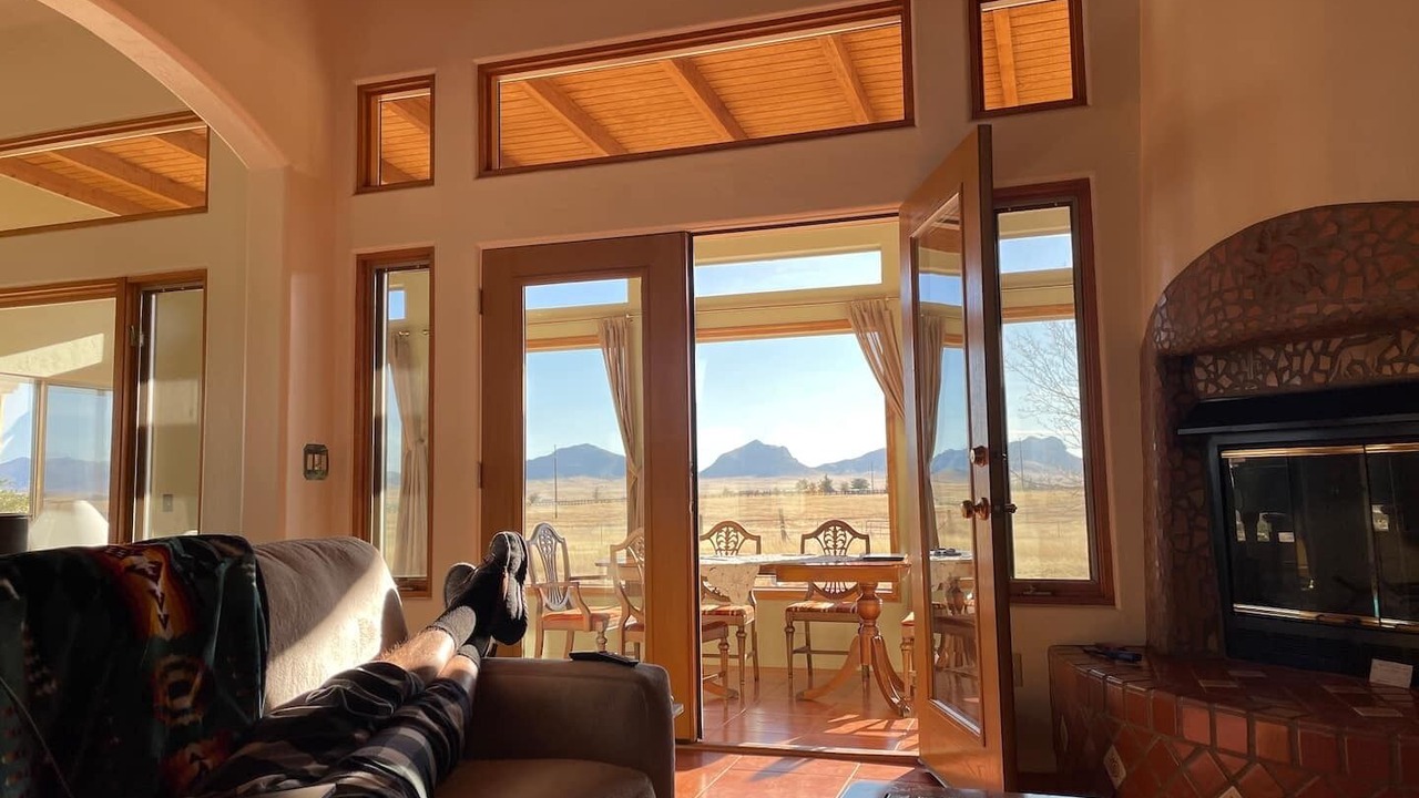 Photo of Livingroom in Elgin