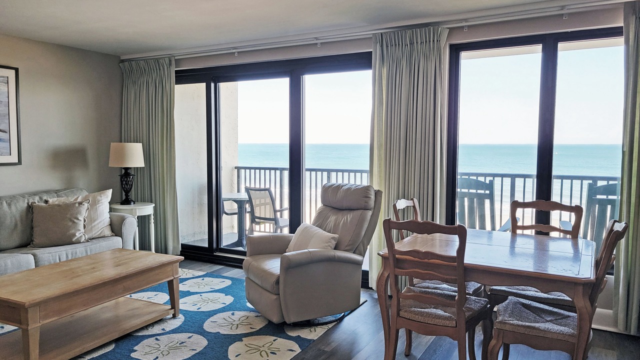 Photo of Livingroom in Litchfield by the Sea