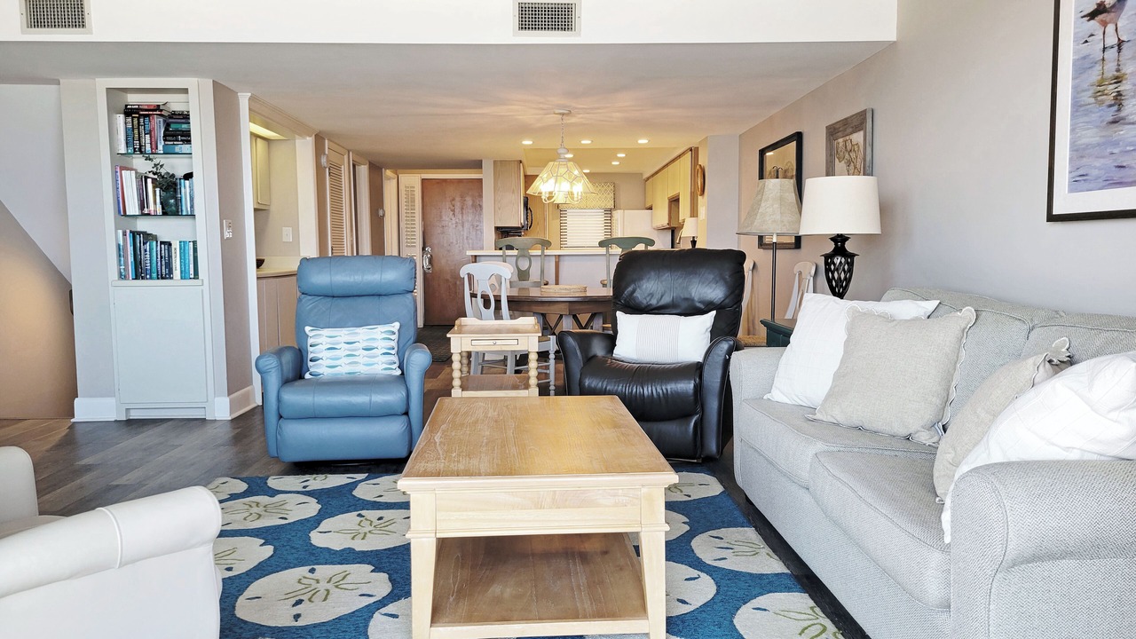 Photo of Livingroom in Litchfield by the Sea