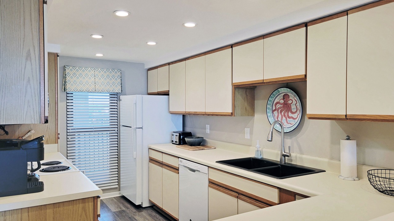 Photo of Kitchen in Litchfield by the Sea