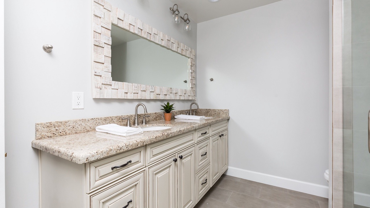 Photo of Bathroom in Arcadia