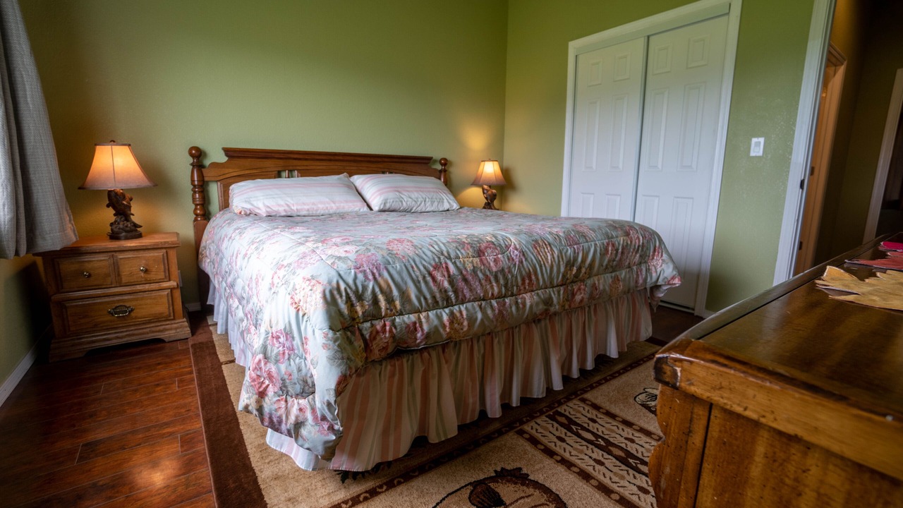 Photo of Bedroom in Fort Klamath